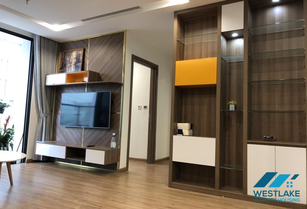 A beautiful two bedroom apartment for rent in Vinhomes Metropolis, Ba Dinh, Ha Noi