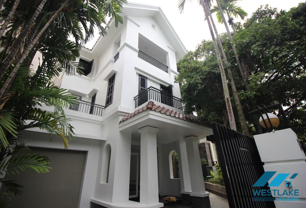 Corner house with big garden for rent in Ciputra, Tay Ho, Ha Noi