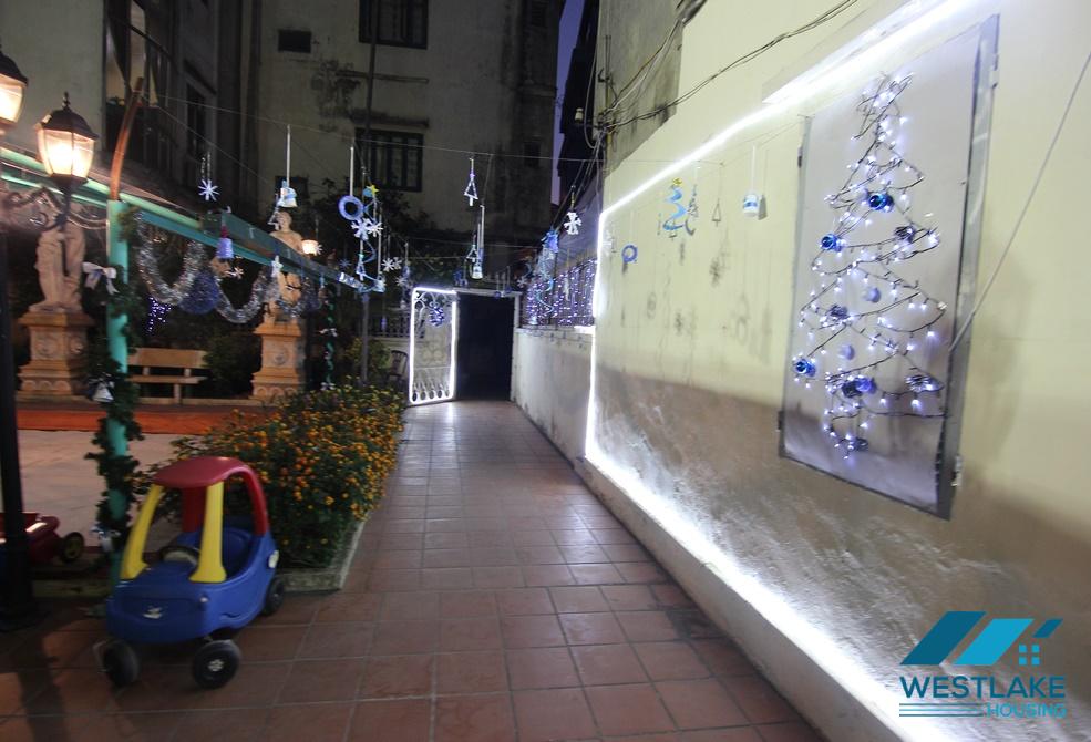 A spacious 4 bedroom house for rent in Au Co, Tay Ho