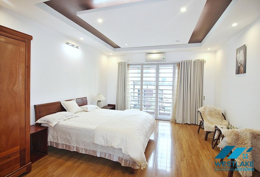 A nice and spacious 4 bedroom house for rent in Au Co, Tay Ho