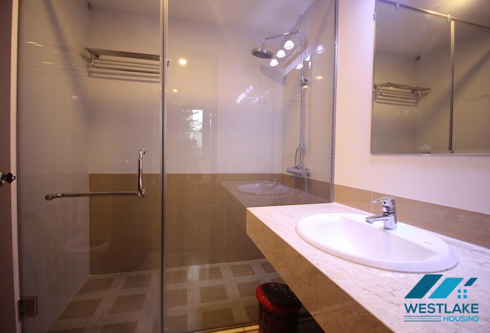 Nice 03 bedrooms apartment for rent in center of Tay Ho area, Ha Noi