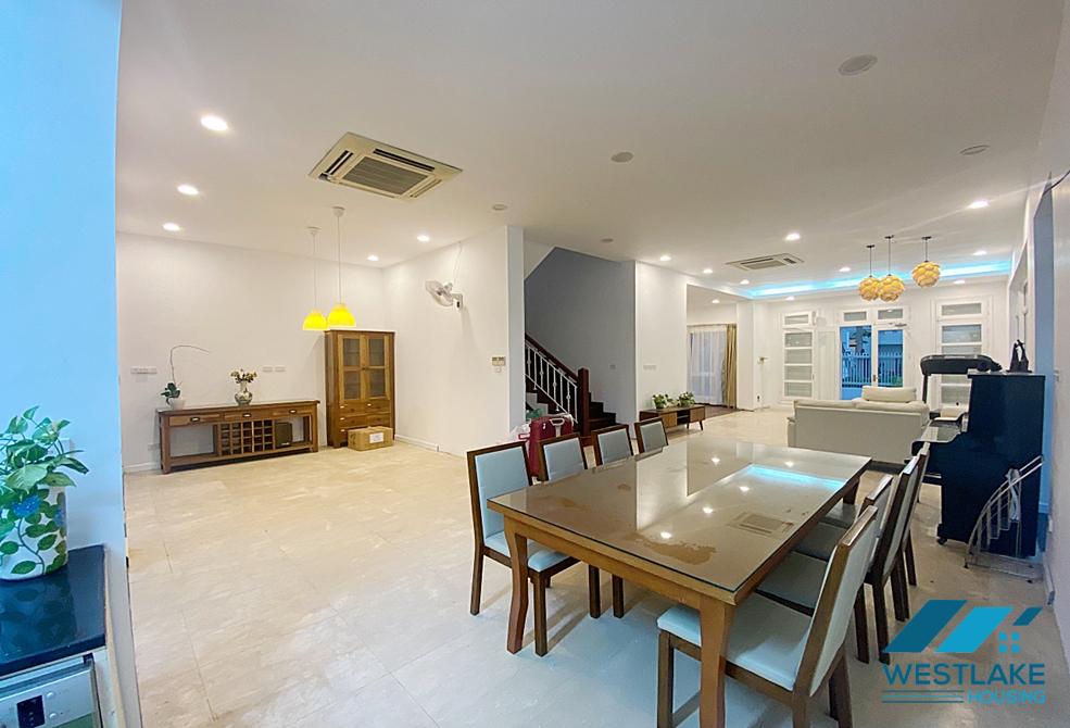 Nice house with 5 bedroom in T Block Ciputra for rent, Tay Ho, Ha Noi