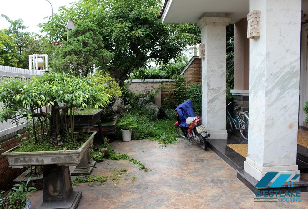 Garden five bedrooms house for rent in Ciputra, Tay Ho ward, Ha Noi