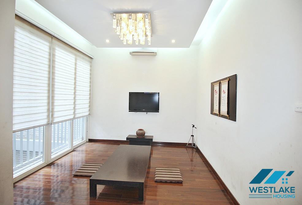 A nice 4 bedroom house for rent in Au Co, Tay Ho
