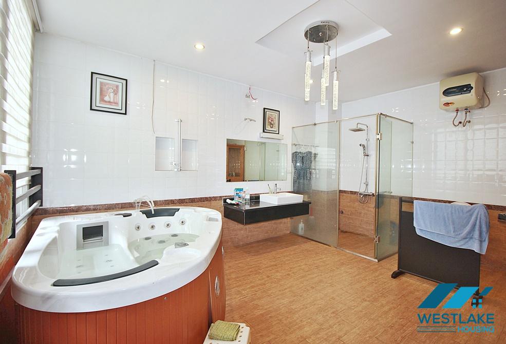 A nice 4 bedroom house for rent in Au Co, Tay Ho