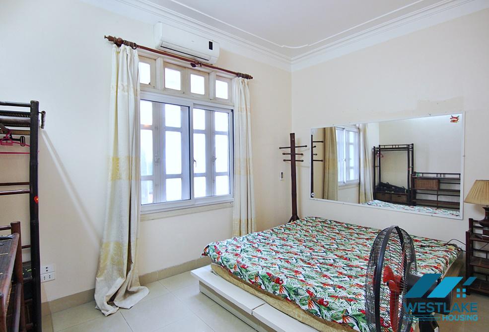 An affordable 4 bedroom house for rent in Au Co, Tay Ho