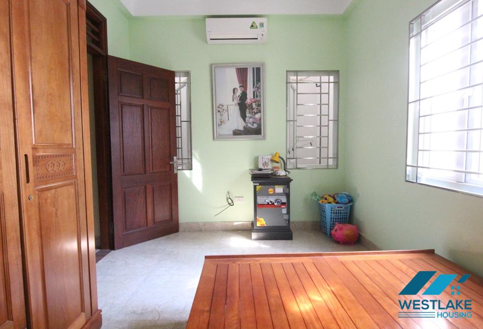A bright 4 bedroom house for rent in Au Co, Tay Ho