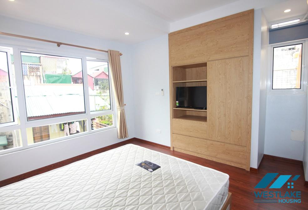 A bright 1 bedroom apartment for rent in Au Co, Tay Ho