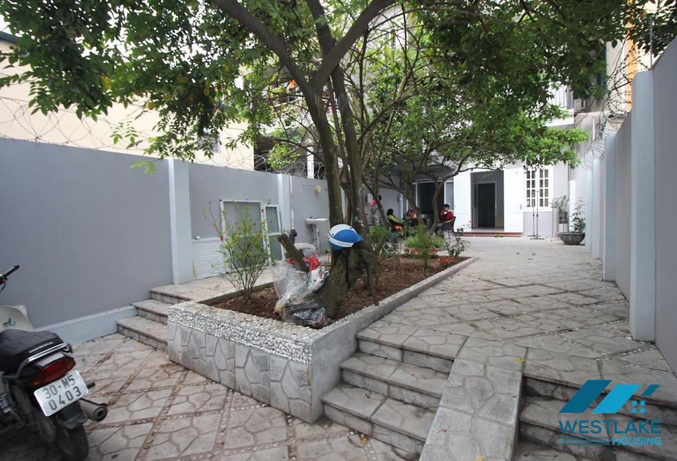 A nice house with big yard for rent in Au Co, Tay Ho