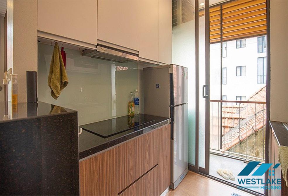 Spacious, high-quality 1-bedroom apartment for rent in Xuan Dieu, Tay Ho
