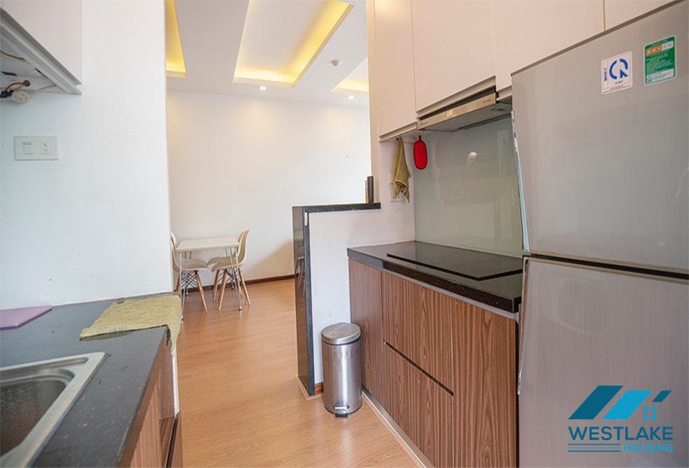 Spacious, high-quality 1-bedroom apartment for rent in Xuan Dieu, Tay Ho