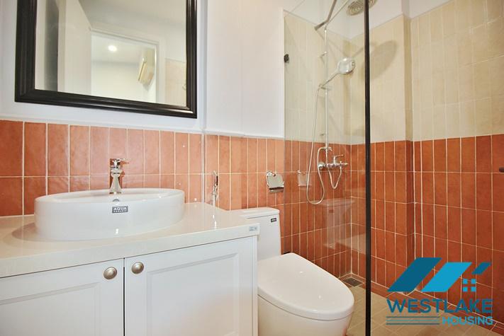 Cho Thuê Nhà  4 Phòng Ngủ Hoàn Toàn Mới, Đẹp, Hiện Đại View Hồ Thoáng Sáng Cho Thuê Tại Tây Hồ, Hà Nội