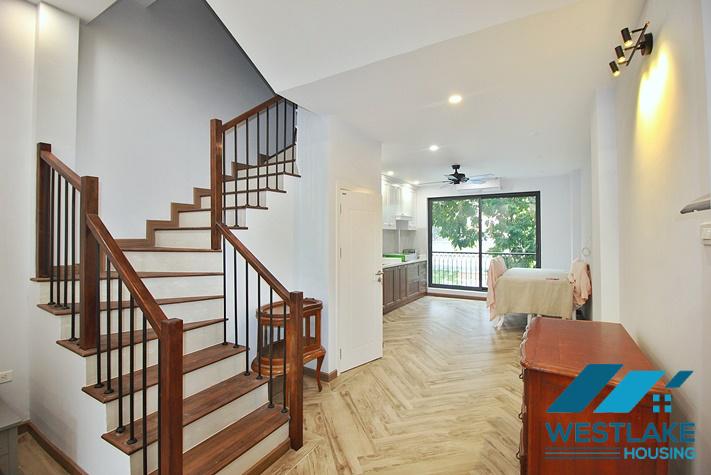 Brand new, modern 4 bedrooms house for rent in Tay Ho, near Sheraton Hotel and West Lake