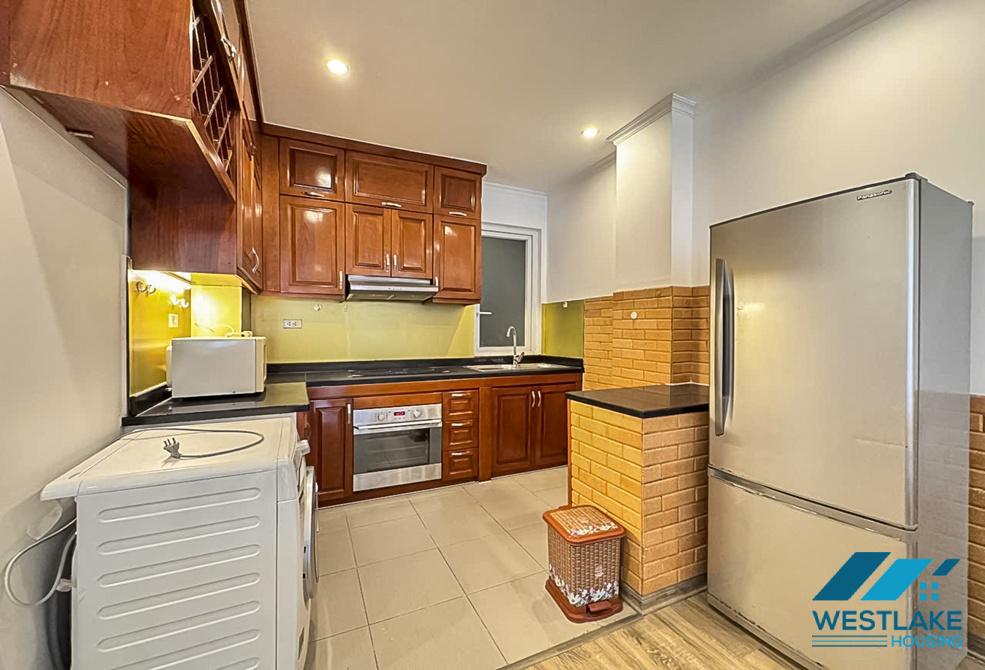 Large 02 bedrooms apartment for rent in Tay Ho, Ha Noi
