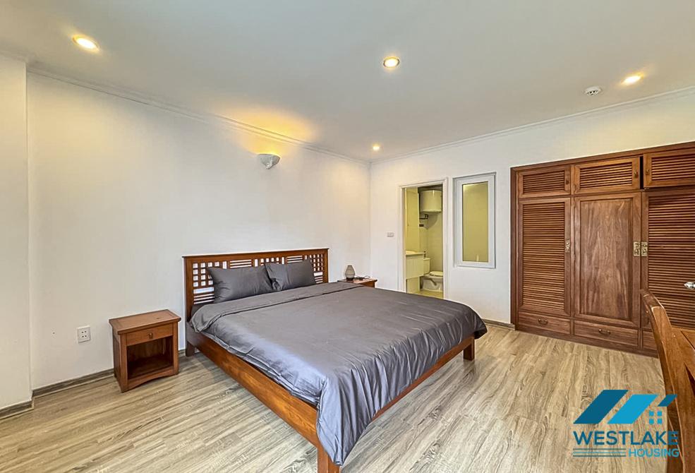 Large 02 bedrooms apartment for rent in Tay Ho, Ha Noi