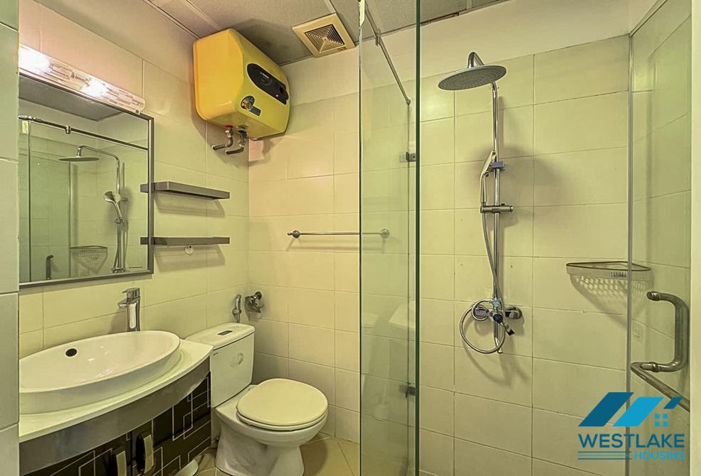 Large 02 bedrooms apartment for rent in Tay Ho, Ha Noi