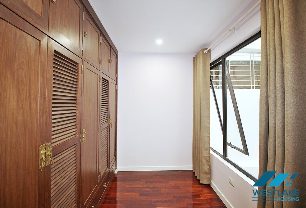 High floor 03 bedrooms apartment for rent in To Ngoc Van street, Tay Ho, Hanoi