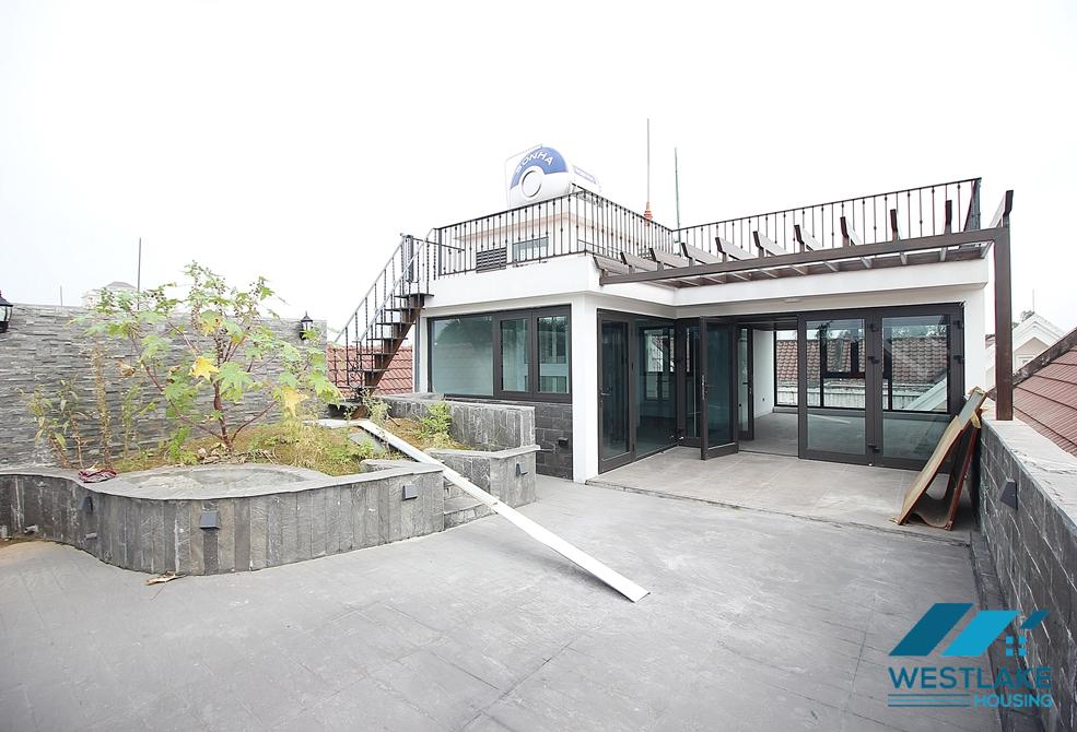 A wonderful, modern house in semi-furnished condition for rent in T Block, Ciputra