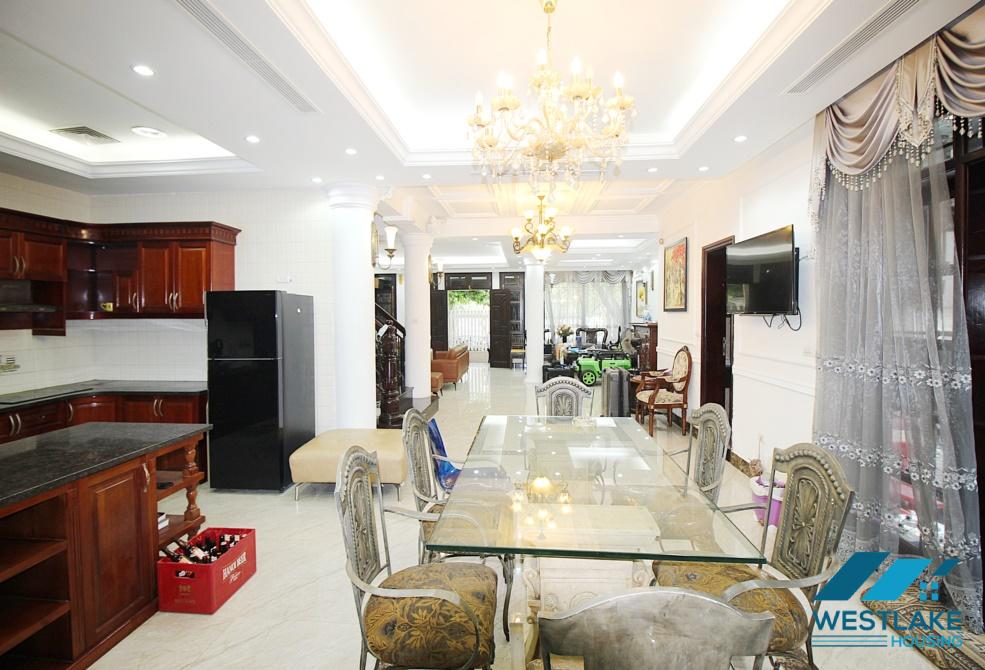 Cho thuê nhà gia đình tại Khu đô thị Ciputra, Hà Nội