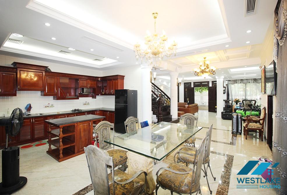 Cho thuê nhà gia đình tại Khu đô thị Ciputra, Hà Nội