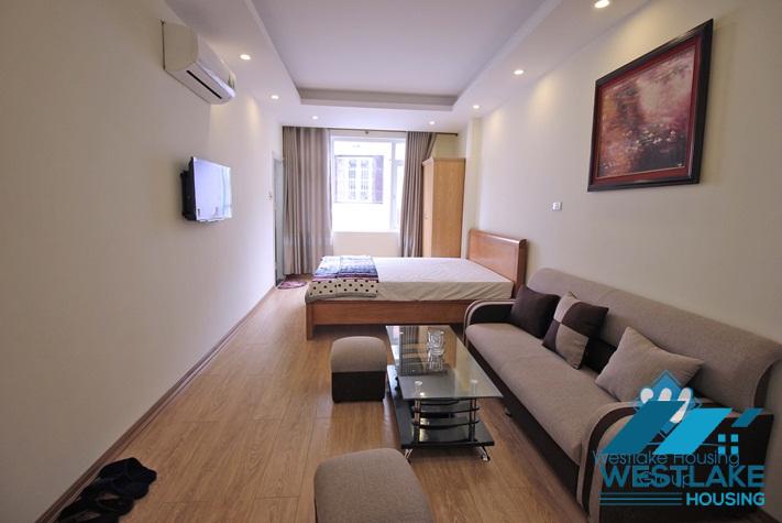 A cheap studio for rent in Au Co, Tay Ho, Ha Noi