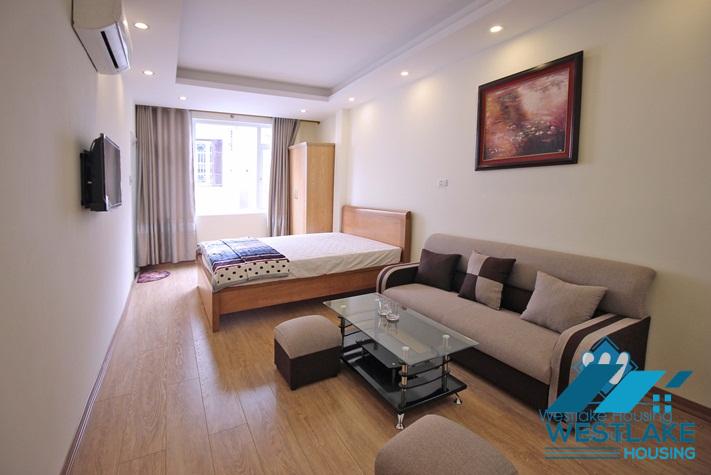 A cheap studio for rent in Au Co, Tay Ho, Ha Noi