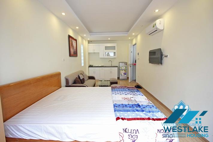 A cheap studio for rent in Au Co, Tay Ho, Ha Noi