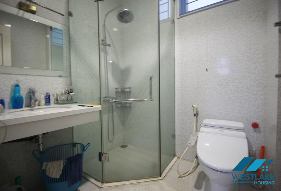 Cho thuê biệt thự hiện đại có sân vườn rộng tại Ciputra – Tây Hồ, Hà Nội