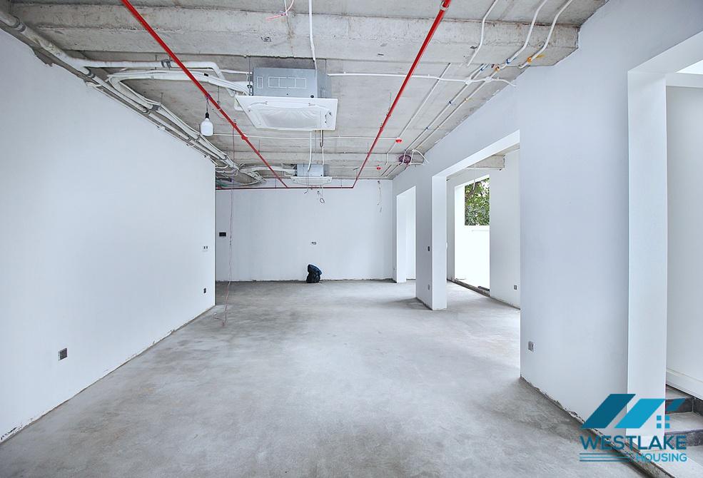 Cho Thuê Văn Phòng Hoặc Quán Cafe Rộng Đẹp Thoáng Tại Tây Hồ, Hà Nội.