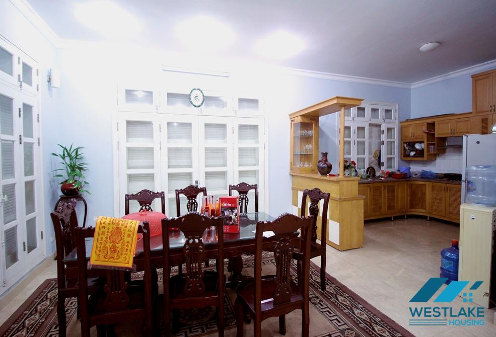 Nice and affordable 5 bebdroom villa to rent in Ciputra Nice and affordable 5 bebdroom villa to rent in Ciputra