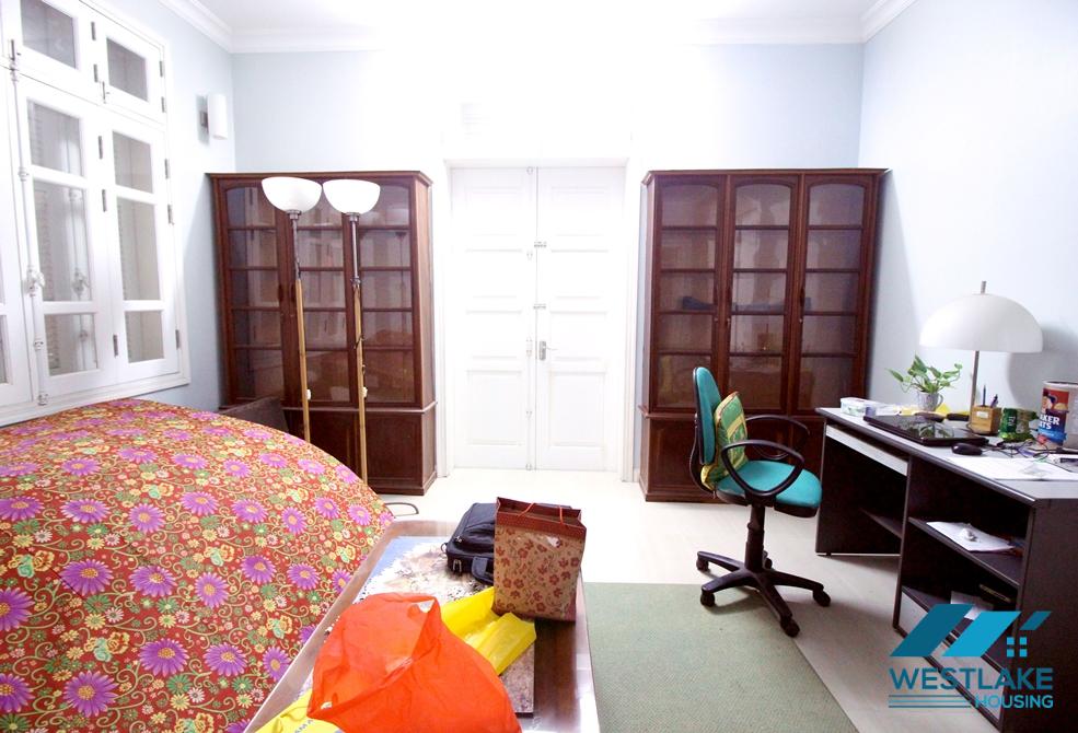 Nice and affordable 5 bebdroom villa to rent in Ciputra Nice and affordable 5 bebdroom villa to rent in Ciputra