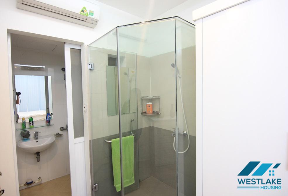 A lovely apartment for rent in Au Co, Tay Ho