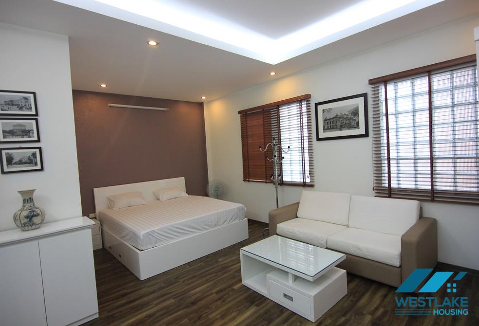 A nice studio for rent in Au Co, Tay Ho, Ha Noi