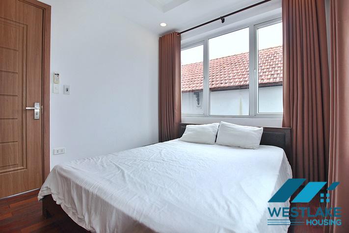 Cho Thuê Căn Hộ 1 Phòng Ngủ Ban Công,Sáng Thoáng Tại Tây Hồ, Hà Nội.