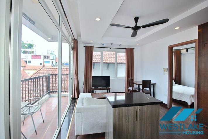 Cho Thuê Căn Hộ 1 Phòng Ngủ Ban Công,Sáng Thoáng Tại Tây Hồ, Hà Nội.