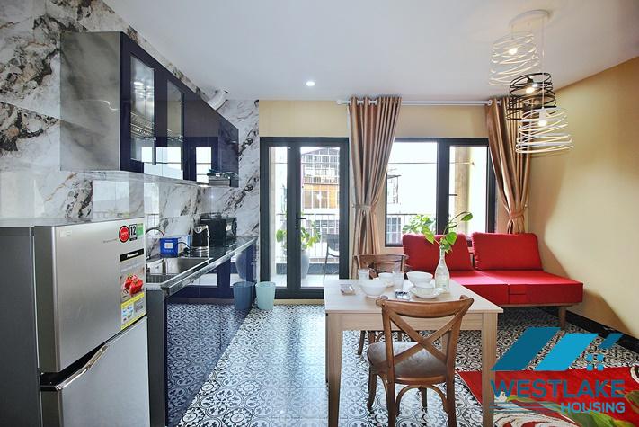 Căn Hộ 1 Phòng Ngủ Mới Đẹp, Hiện Đại, Ban Công Rộng Thoáng Cho Thuê Tại Yên Phụ, Tây Hồ, Hà Nội