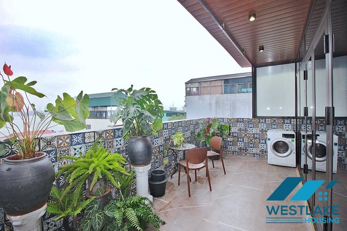 Cho Thuê Căn Hộ 2 Phòng Ngủ Hoàn Toàn Mơi Đẹp, Hiện Đại, Ban Công Rộng Thoáng, View Hồ Tại Tây Hồ, Hà Nội