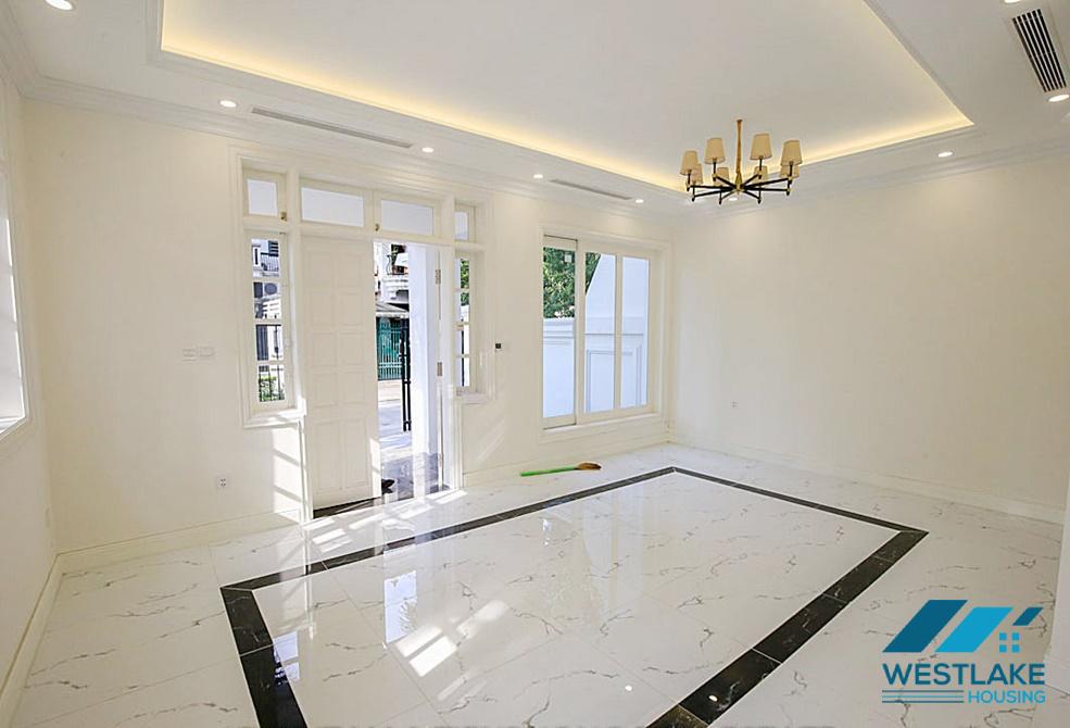 Cho thuê nhà mới cải tạo tại Khu C – Ciputra, Tây Hồ