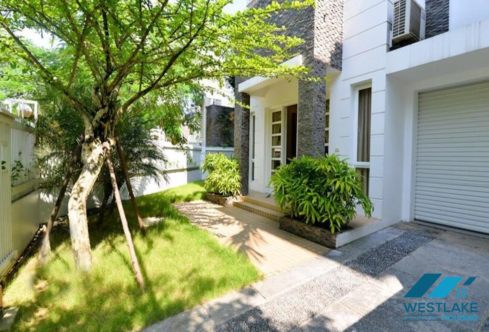 A luxurily gorgeous villa with private swimming pool for rent in Ciputra, Tay Ho, Ha Noi