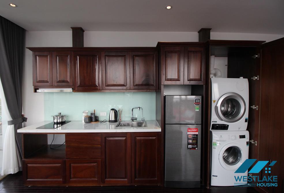 A beautiful lake view 2 bedroom apartment for rent in Tay Ho, Ha Noi