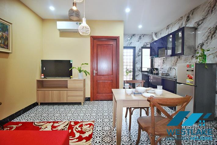 Cho Thuê Căn Hộ 1 Phòng Ngủ Mới Đẹp, Hiện Đại, Ban Công Rộng Thoáng Tại Yên Phụ, Tây Hồ, Hà Nội