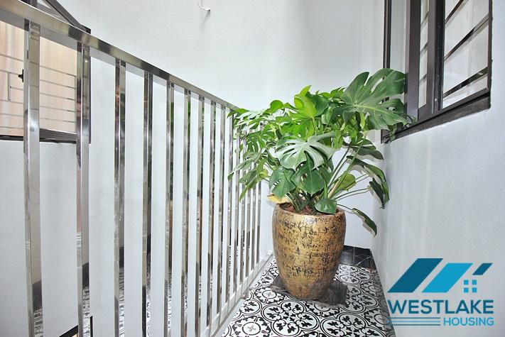 Cho Thuê Căn Hộ 1 Phòng Ngủ Mới Đẹp, Hiện Đại, Ban Công Rộng Thoáng Tại Yên Phụ, Tây Hồ, Hà Nội