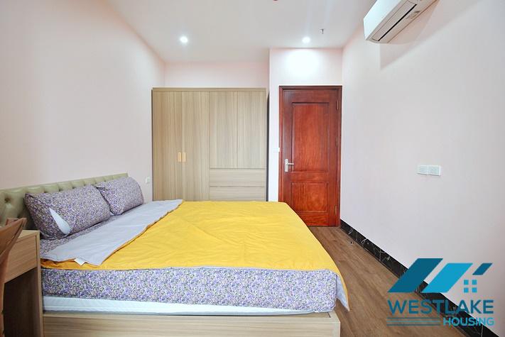 Cho Thuê Căn Hộ 2 Phòng Ngủ Mơi Đẹp, Hiện Đại, Ban Công Rộng Thoáng Tại Yên Phụ Tây Hồ, Hà Nội