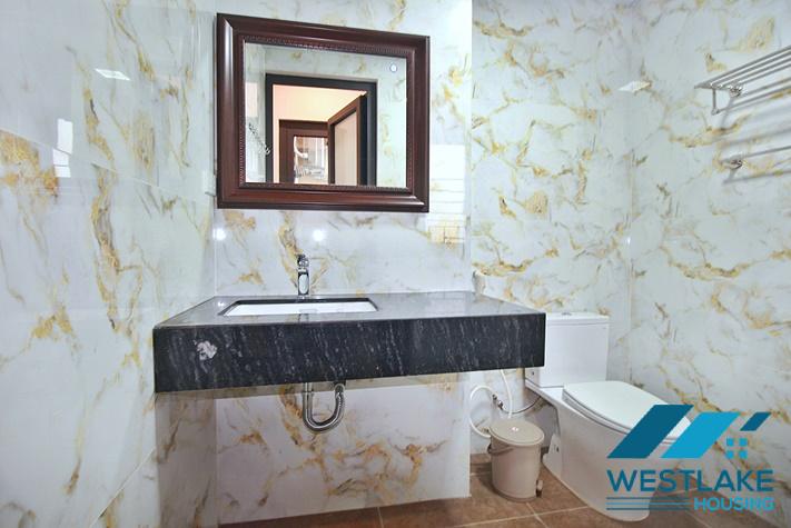 Cho Thuê Căn Hộ 2 Phòng Ngủ Mơi Đẹp, Hiện Đại, Ban Công Rộng Thoáng Tại Yên Phụ Tây Hồ, Hà Nội