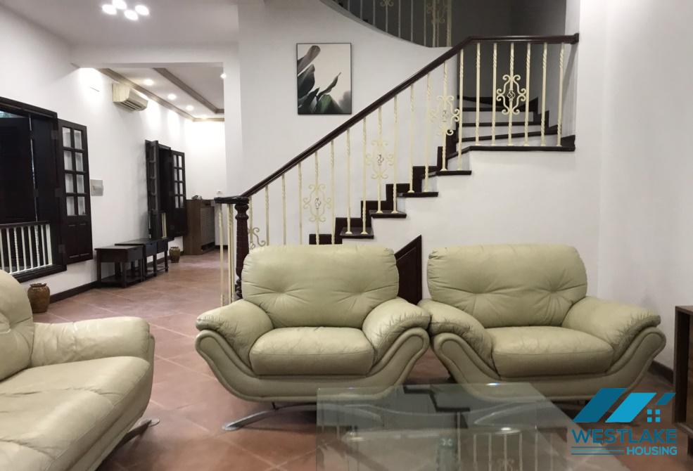 Cho thuê biệt thự tại Ciputra – Tây Hồ, Hà Nội.