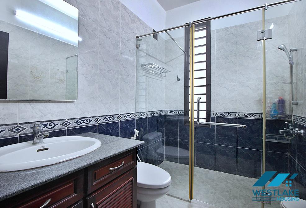 A spacious house with big yard for rent in Au Co, Tay Ho A spacious house with big yard for rent in Au Co, Tay Ho