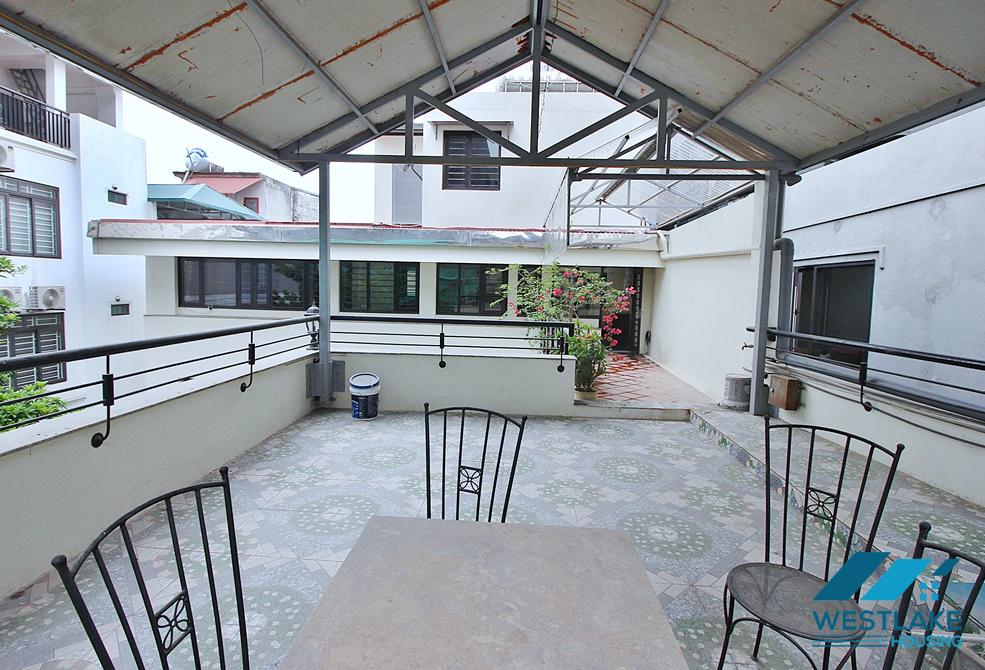 A spacious house with big yard for rent in Au Co, Tay Ho A spacious house with big yard for rent in Au Co, Tay Ho