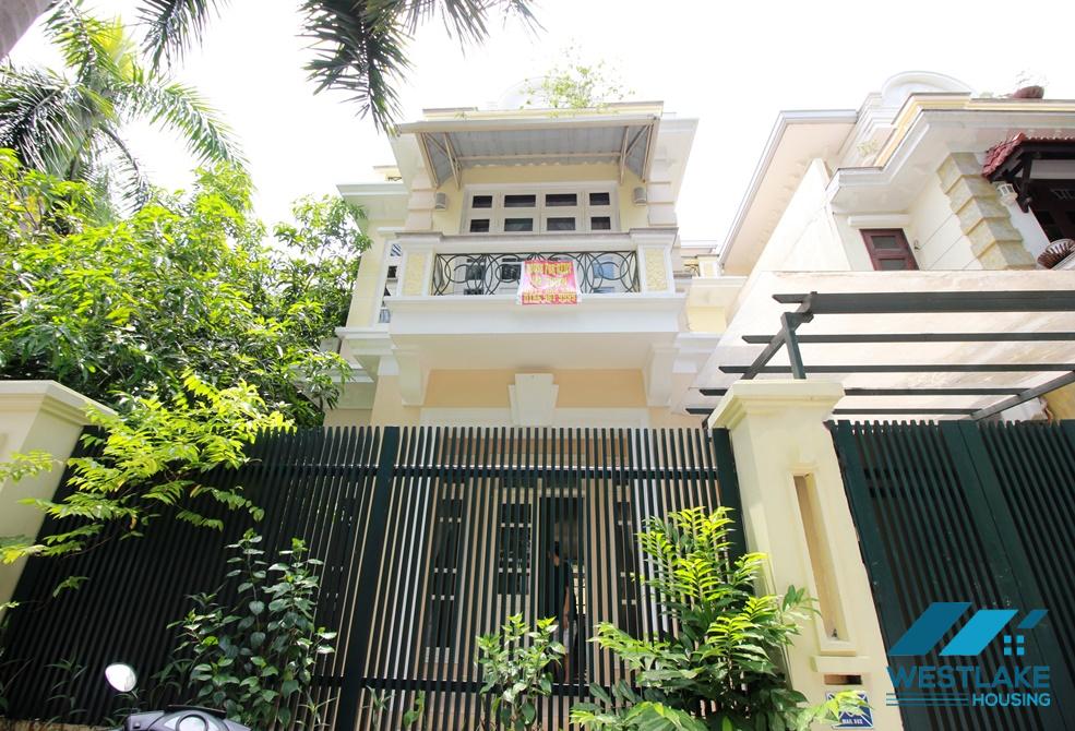 Cho thuê nhà nguyên căn đầy đủ nội thất tại Ciputra – Tây Hồ, Hà Nội