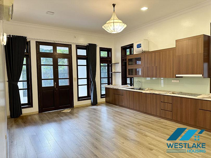 Cho thuê biệt thự rộng tại Khu C – Ciputra, Tây Hồ