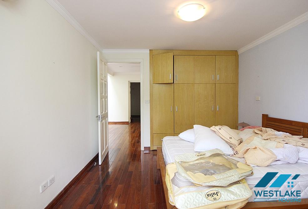 4 bedrooms villa for rent in T block, Ciputra, Tay Ho, Ha Noi